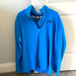The North Face Mens Half Zip Pullover